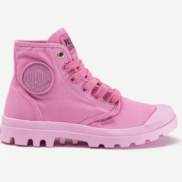 Palladium Shoes - Palladium Pampa High V Size 4 Big Kids or Women's Size 5.5